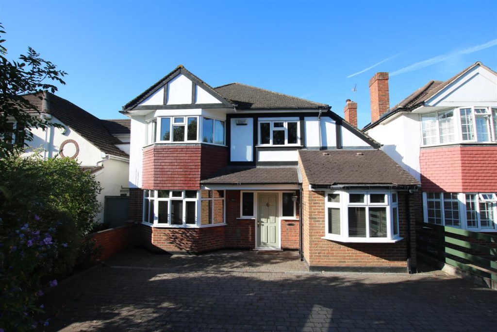 RANDALLS ROAD, LEATHERHEAD, KT22