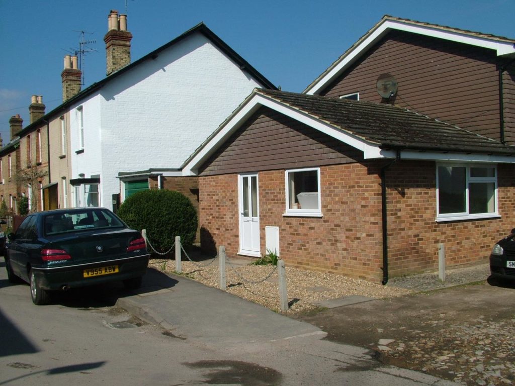 LESLIE ROAD, DORKING, RH4
