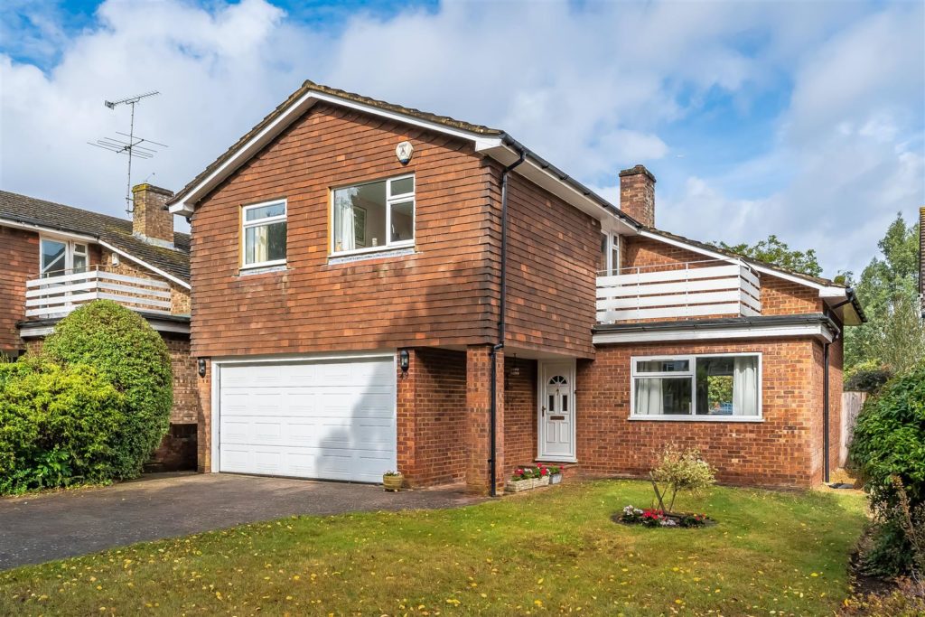 DURLESTON PARK DRIVE, GREAT BOOKHAM, KT23