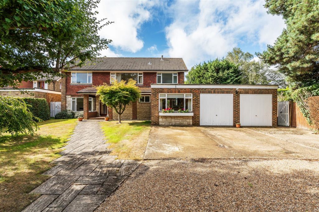 MADDOX LANE, LITTLE BOOKHAM, KT23