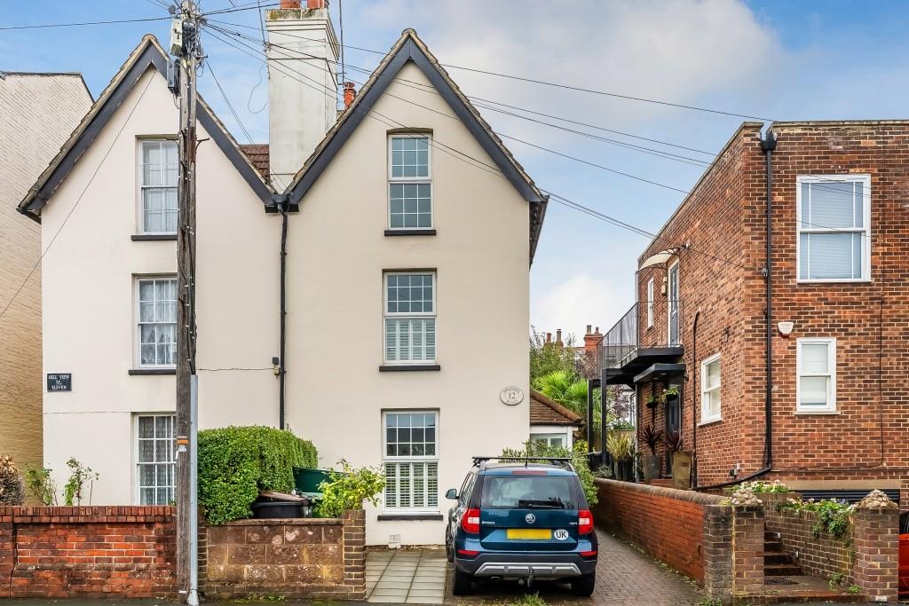 ARUNDEL ROAD, DORKING, RH4