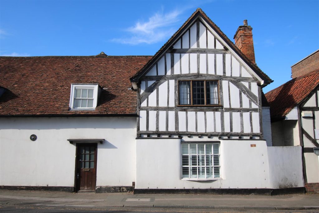 CHURCH STREET, LEATHERHEAD, KT22