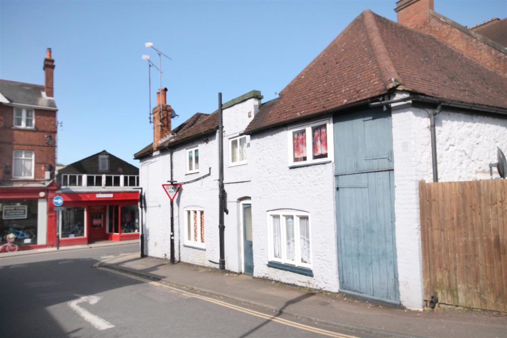 WEST STREET, DORKING, RH4