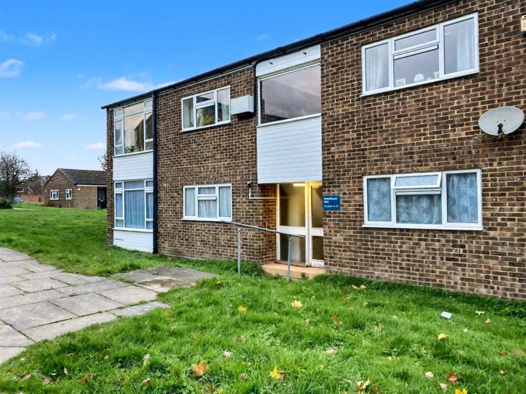 GREATHURST END, BOOKHAM, KT23