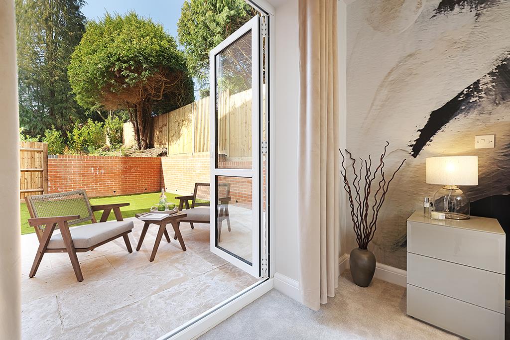 McLAREN COURT, FETCHAM