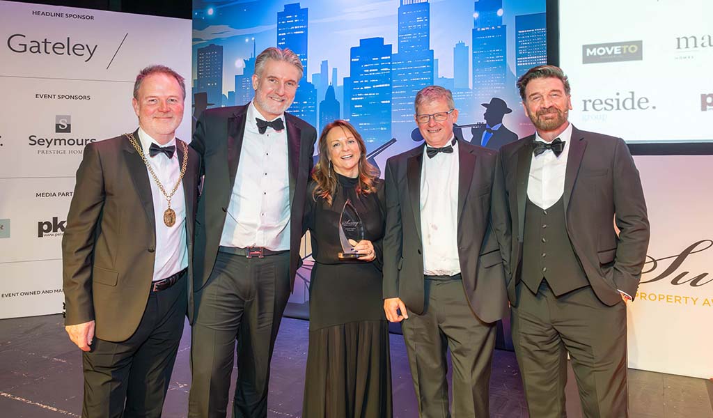 02 Prop Agency - Patrick Gardner c