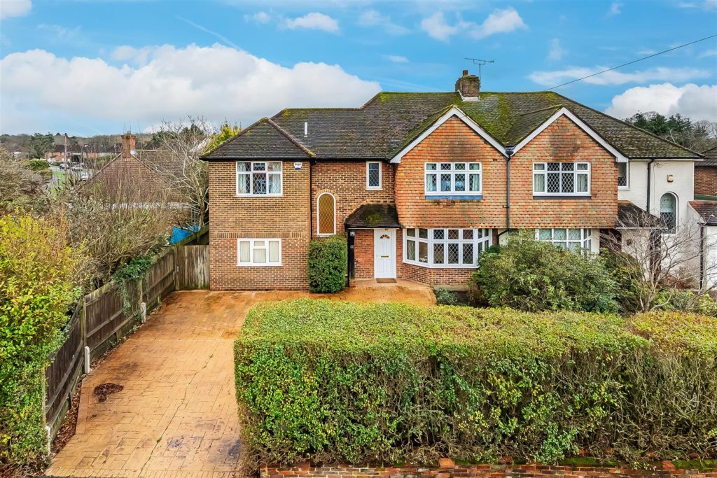BRAMLEY WAY, ASHTEAD, KT21