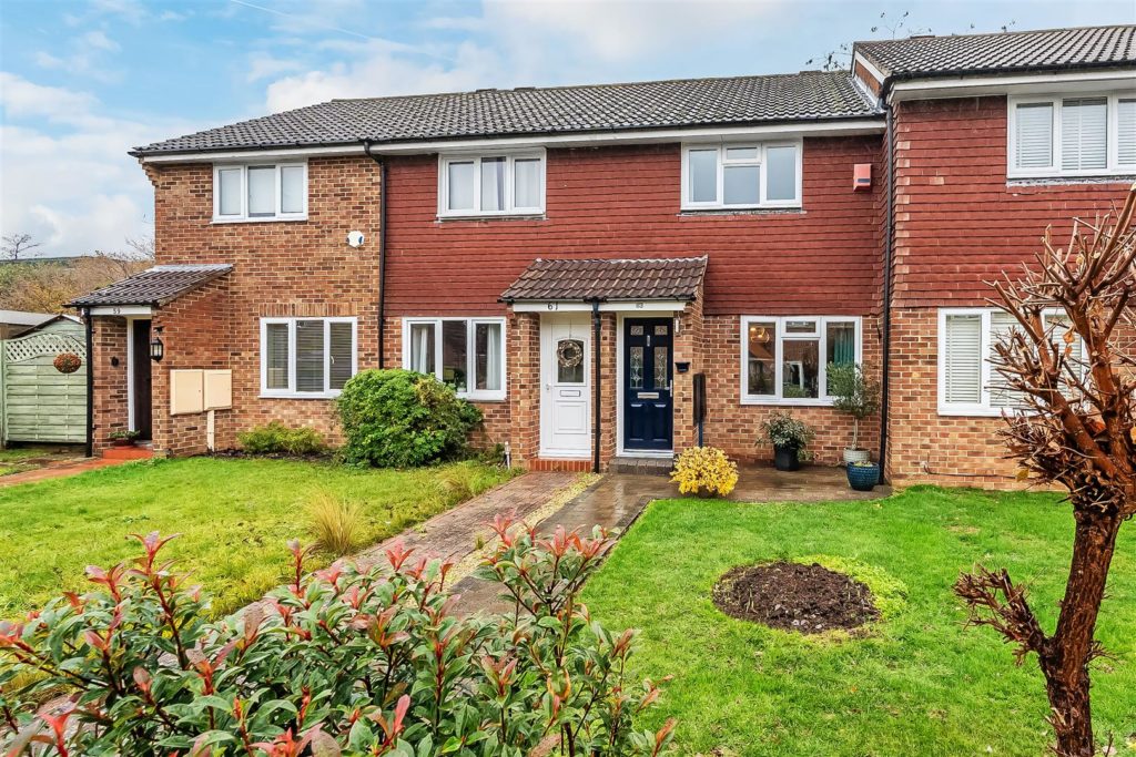 TUDOR WALK, LEATHERHEAD, KT22