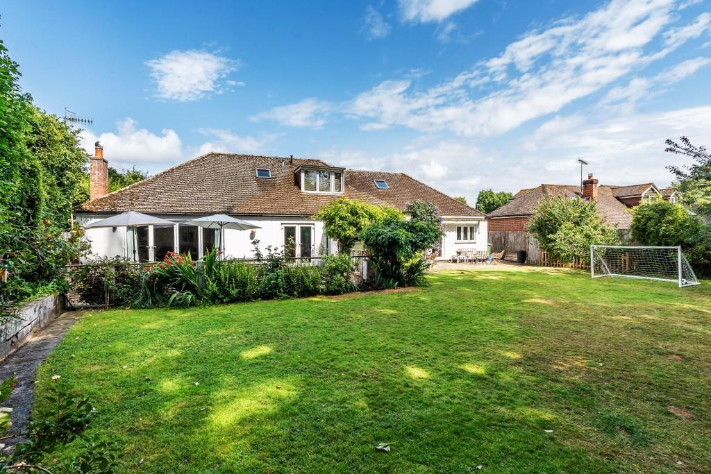 THE PADDOCK, WESTCOTT, RH4