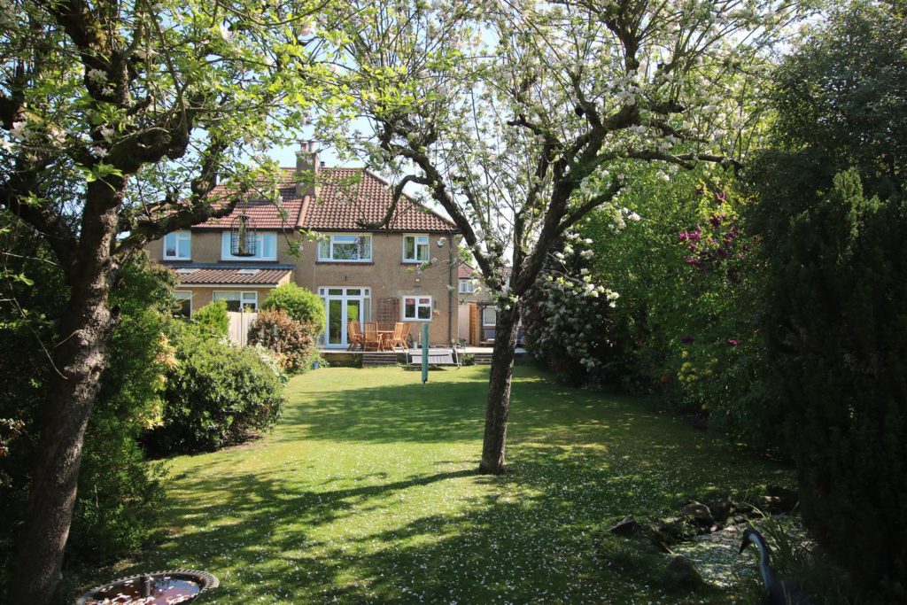 KINGSCROFT ROAD, LEATHERHEAD, KT22