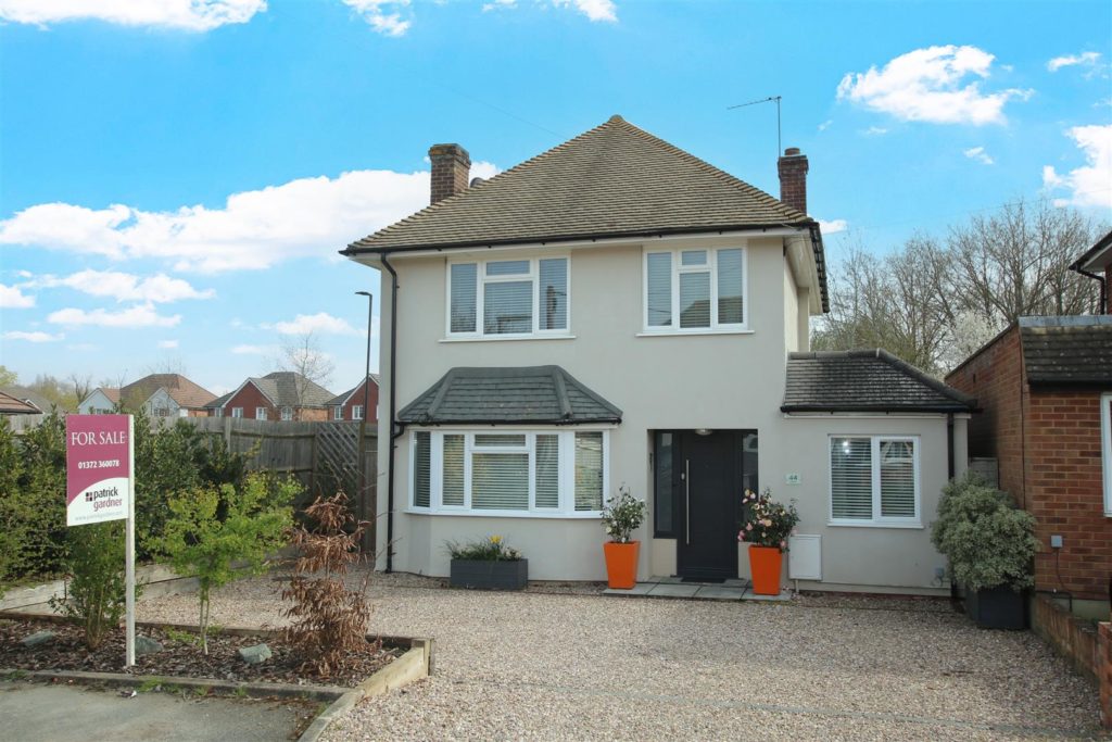 MOLE ROAD, FETCHAM, KT22