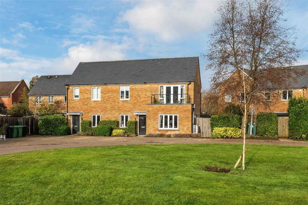 CYPRESS CLOSE, EPSOM, KT19