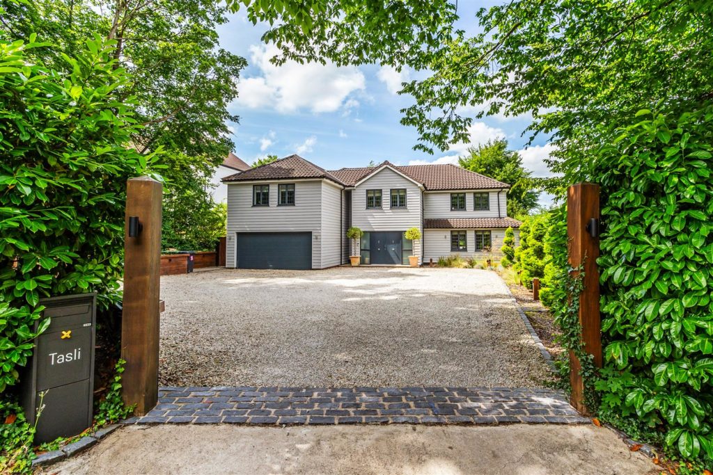 HAWKS HILL, FETCHAM, KT22