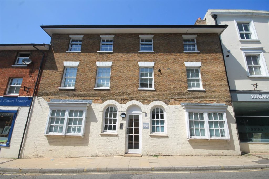 BRIDGE PLACE, LEATHERHEAD, KT22