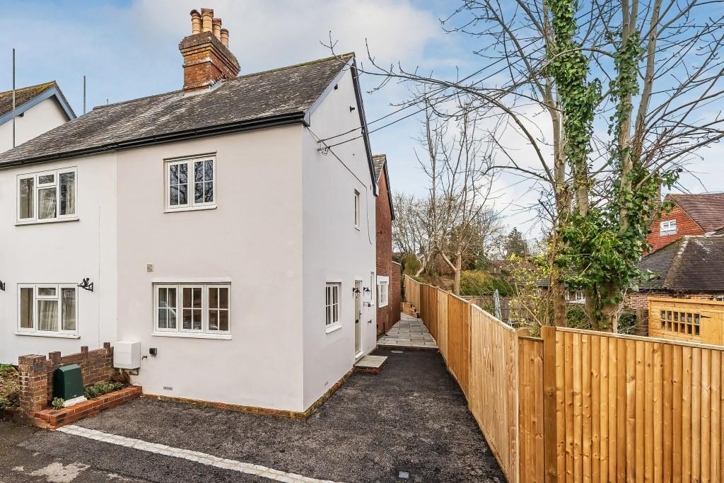 STANE STREET, OCKLEY, RH5