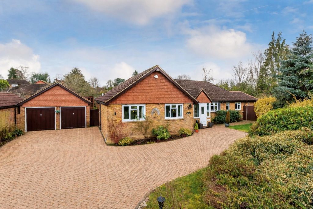 WELLS CLOSE, GREAT BOOKHAM, KT23