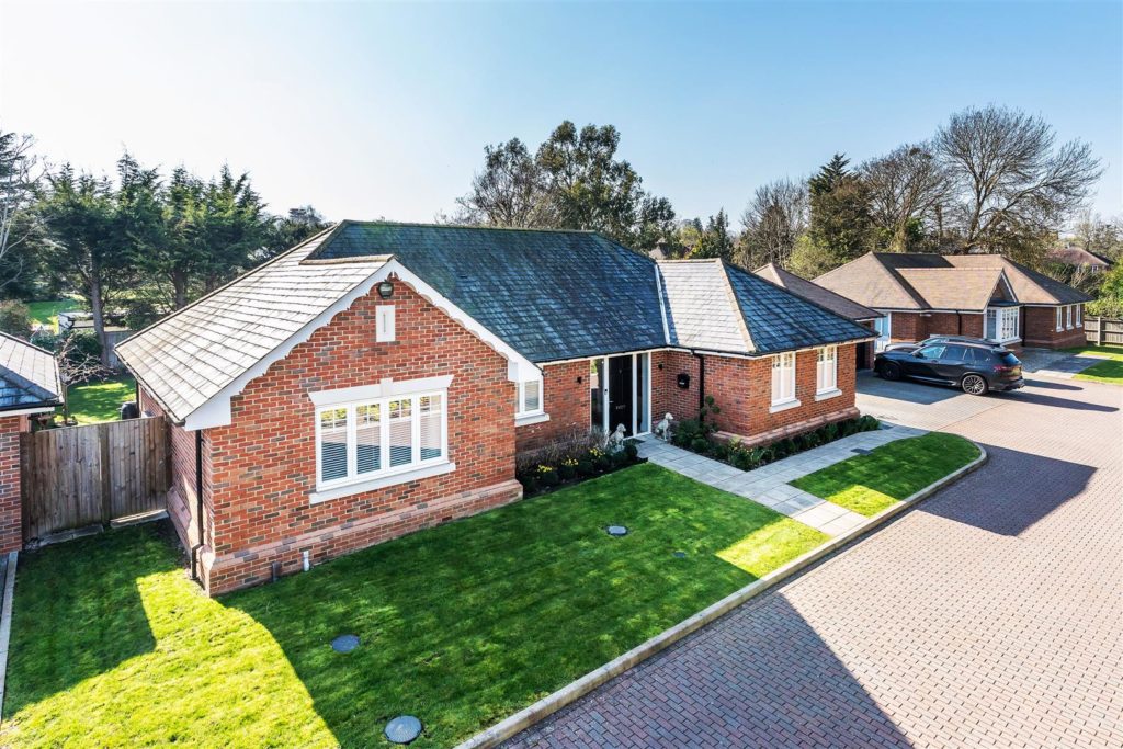 TALMAN PLACE, FETCHAM, KT22