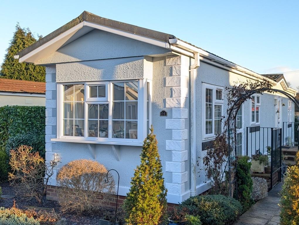 RICKWOOD PARK, BEARE GREEN, RH5