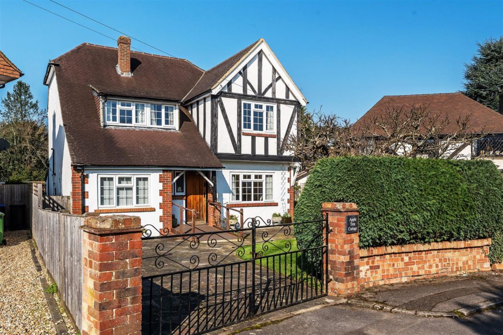 RECTORY CLOSE, ASHTEAD, KT21