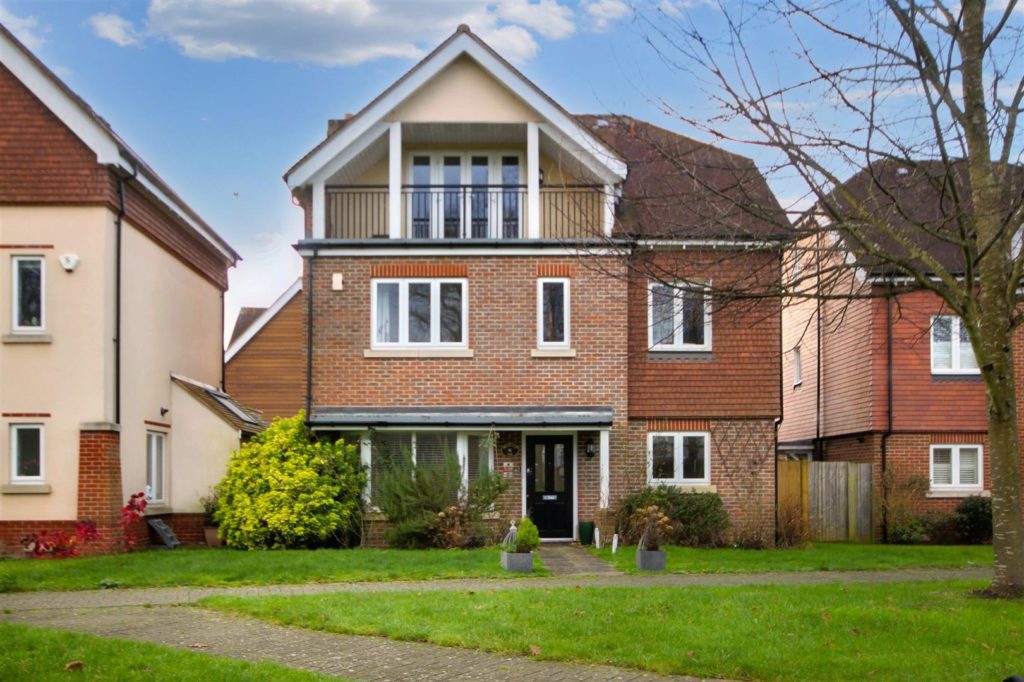 MULBERRY WAY, ASHTEAD, KT21
