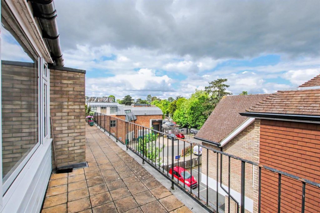 THE STREET, ASHTEAD, KT21