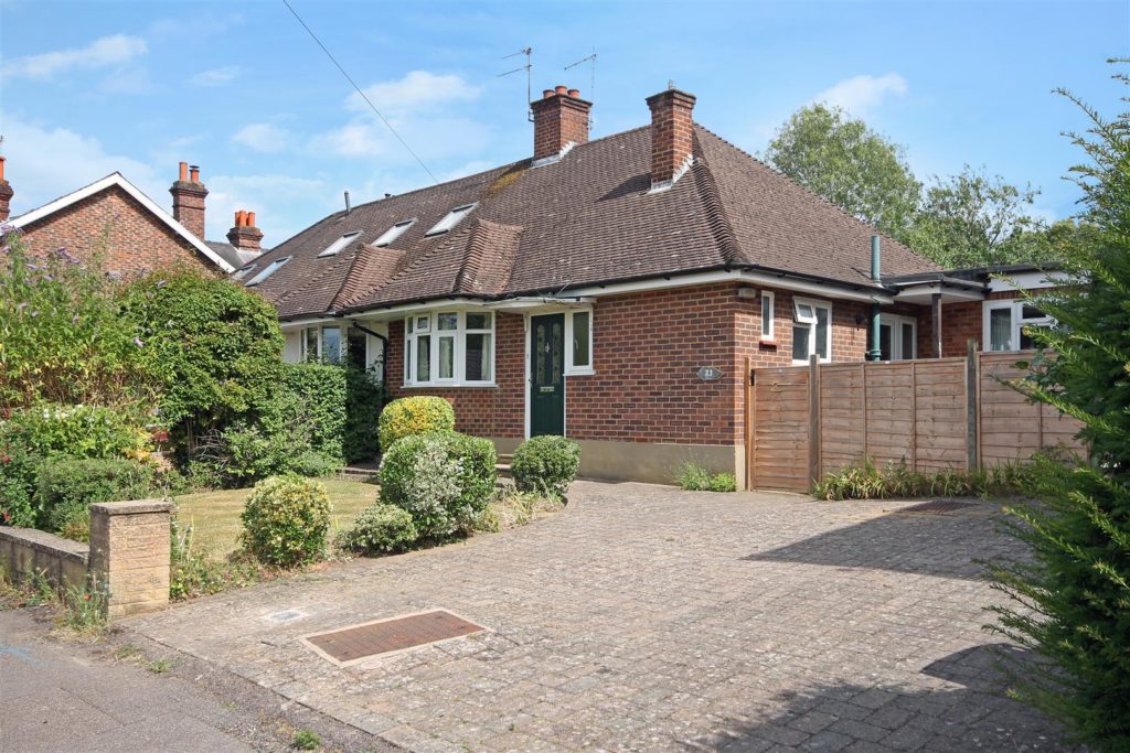 CLINTON ROAD, LEATHERHEAD, KT22