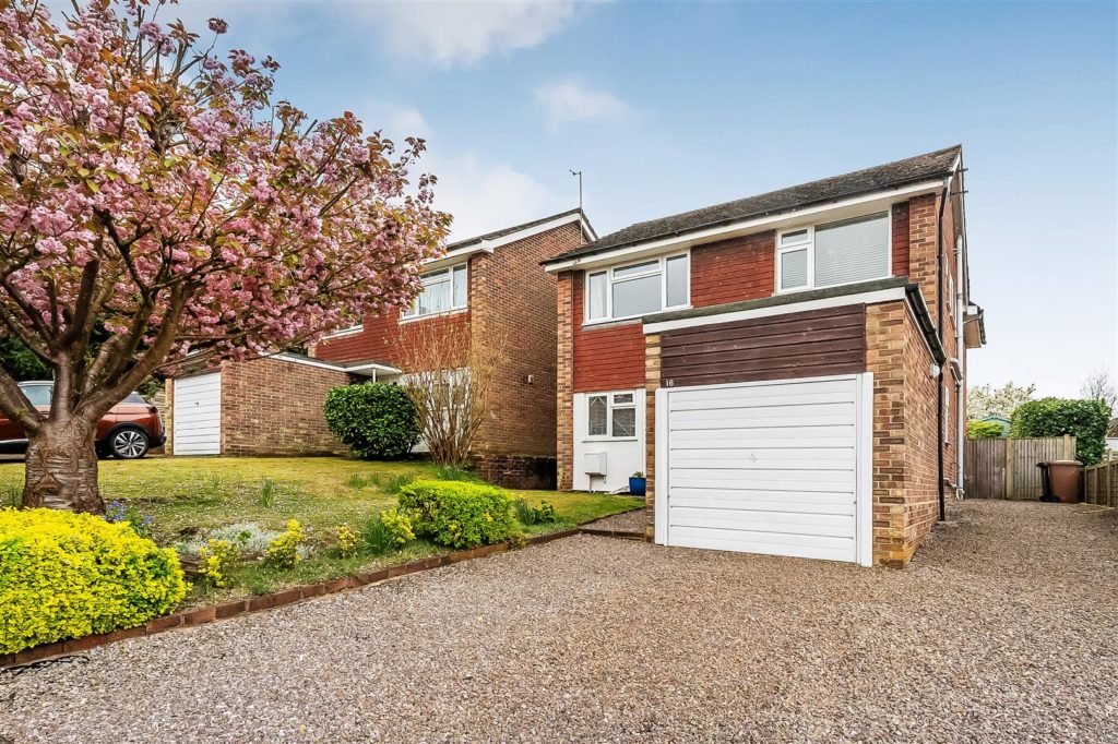 GROSVENOR ROAD, EPSOM, KT18