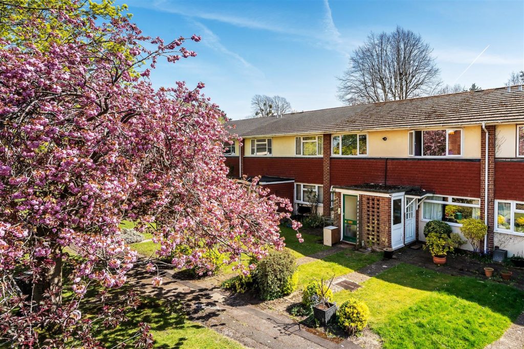 MOAT COURT, ASHTEAD KT21
