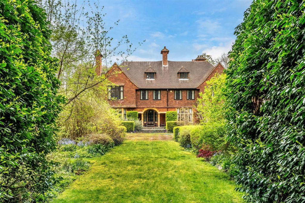 THE WARREN, ASHTEAD, KT21