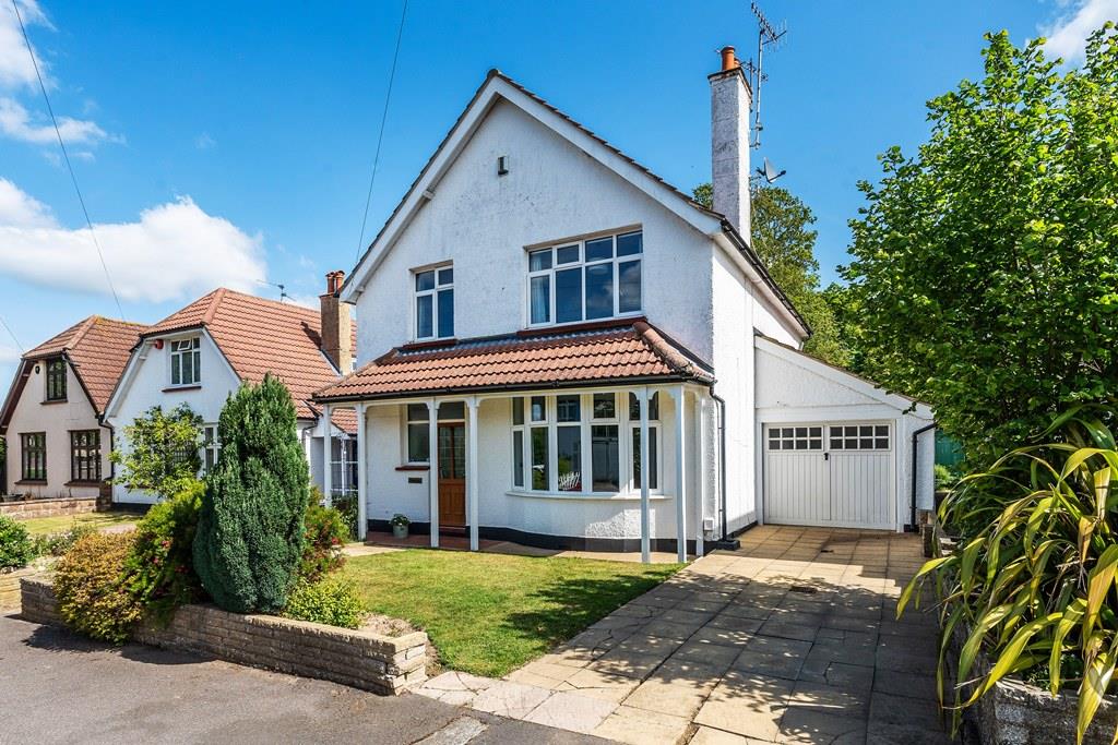 HIGHLANDS AVENUE, LEATHERHEAD, KT22