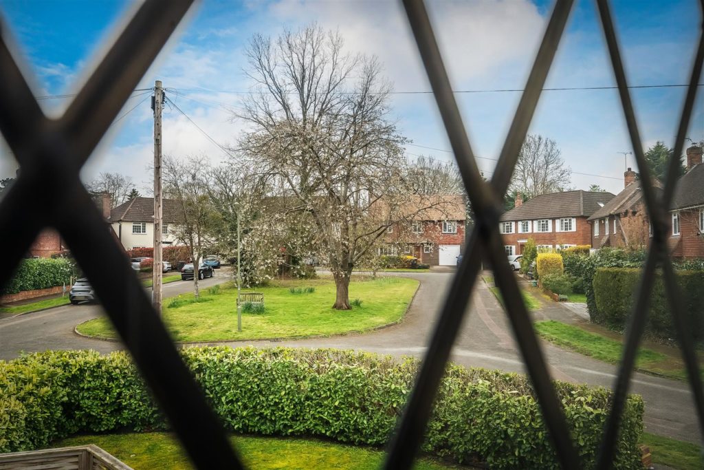 GLEBE ROAD, ASHTEAD KT21