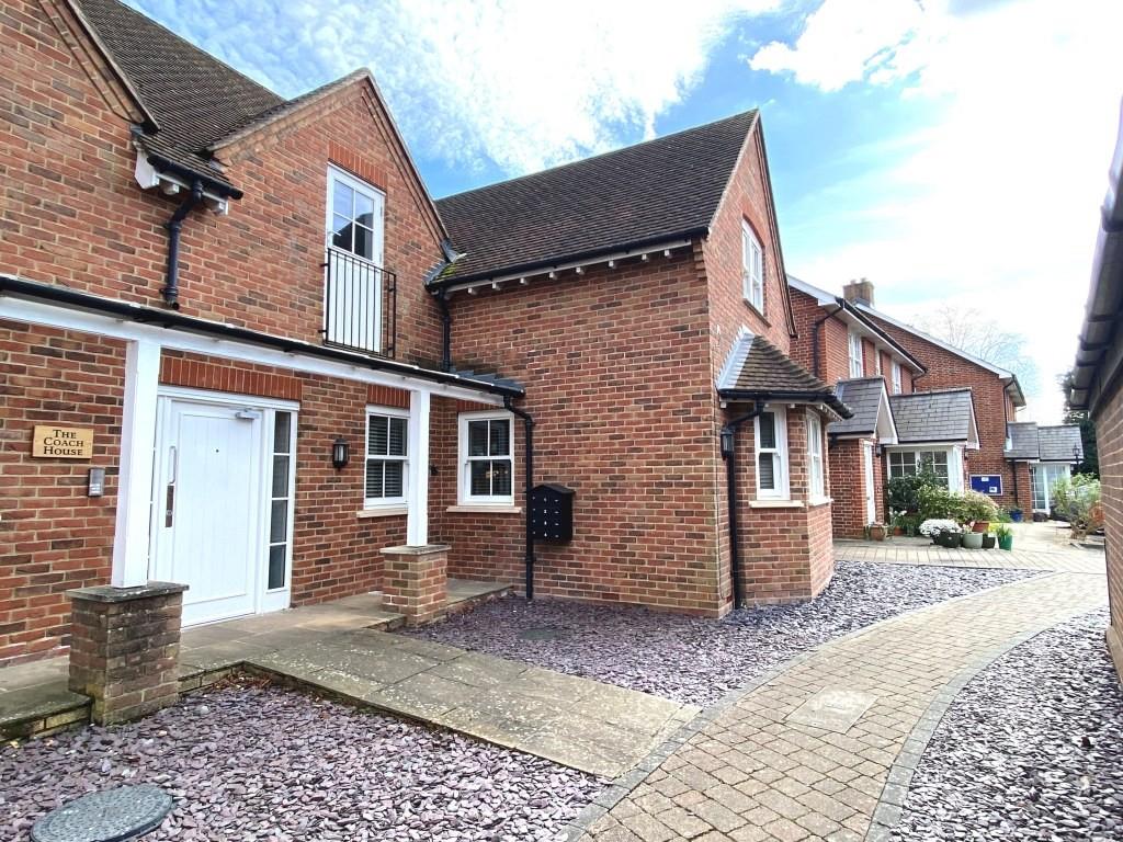 POST HOUSE LANE, GREAT BOOKHAM, KT23