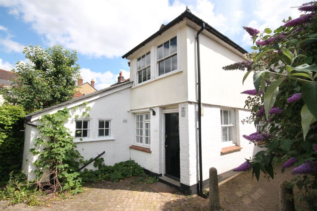 WEST STREET, DORKING, RH4