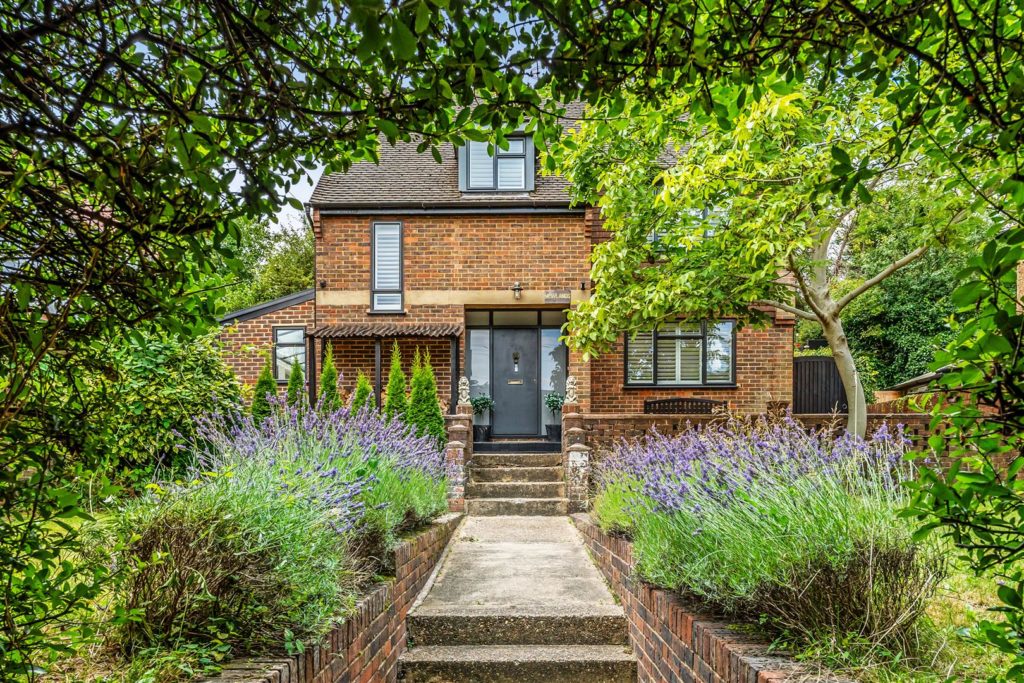 VINCENT LANE, DORKING, RH4