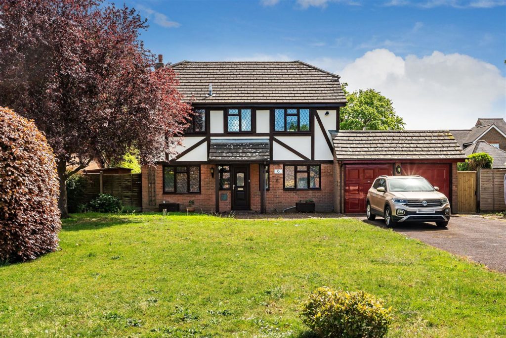 ASTON CLOSE, ASHTEAD, KT21