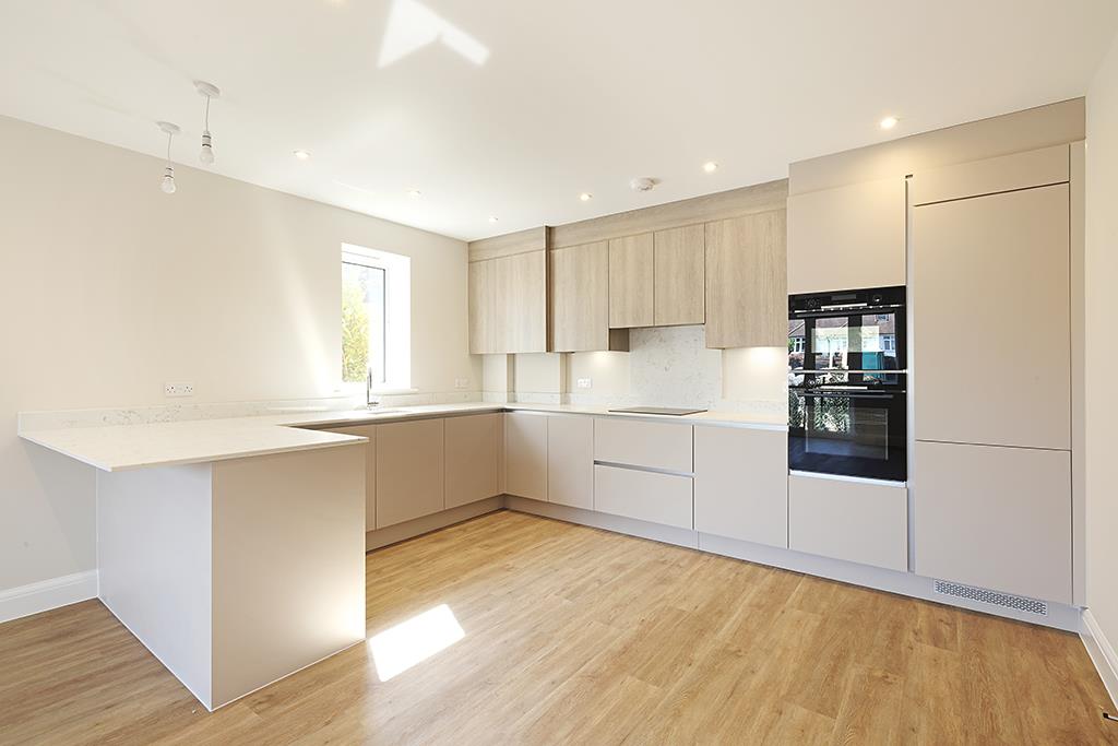 McLAREN COURT, FETCHAM