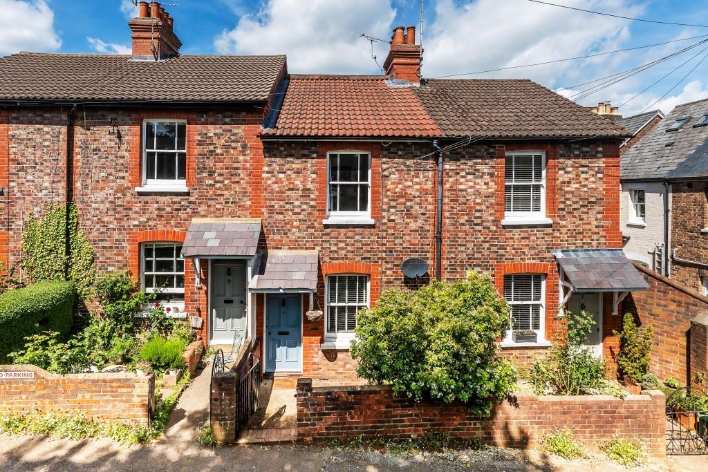 DENE STREET GARDENS, DORKING, RH4