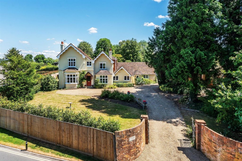EASTWICK DRIVE, GREAT BOOKHAM, KT23