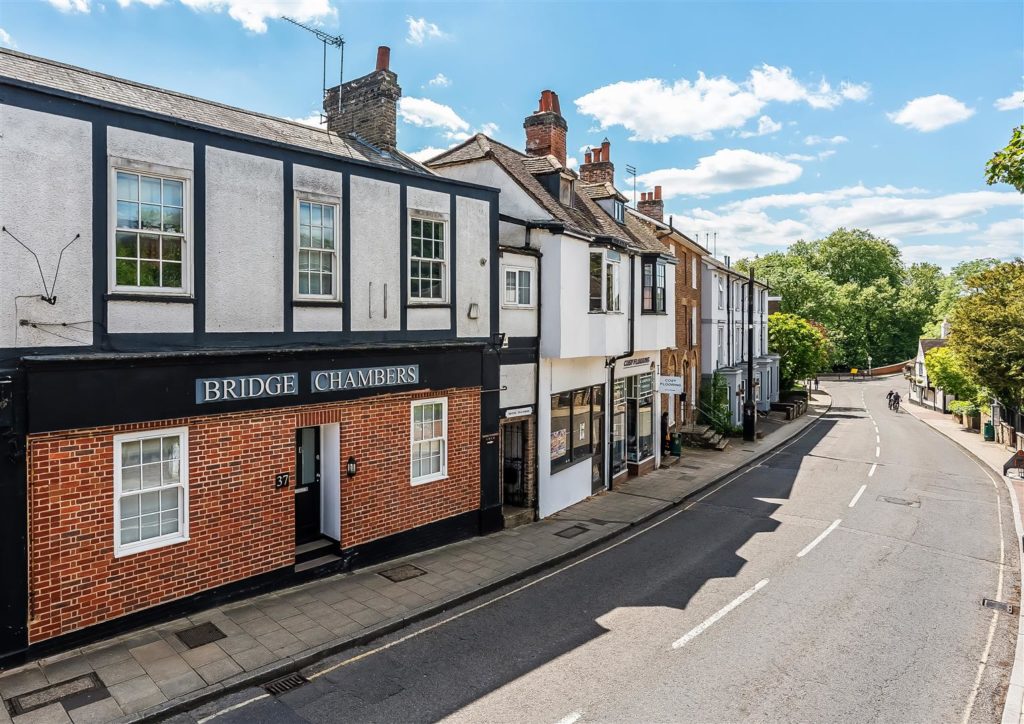 BRIDGE STREET, LEATHERHEAD, KT22