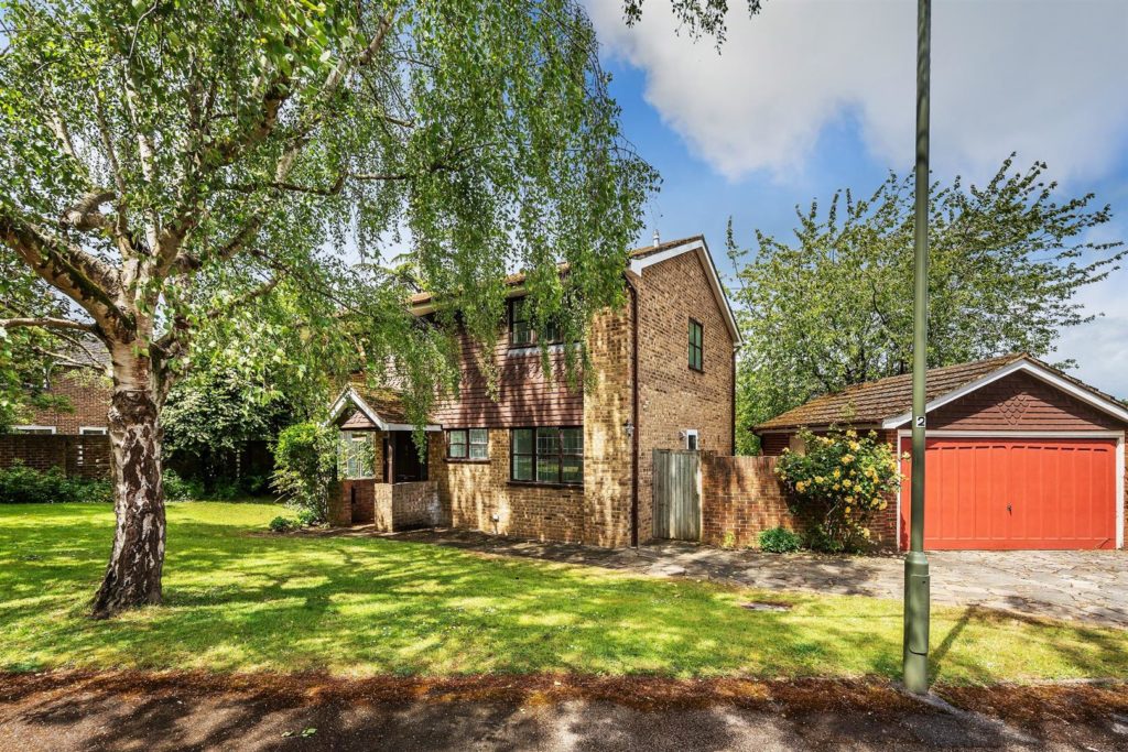 PARK GREEN, GREAT BOOKHAM, KT23