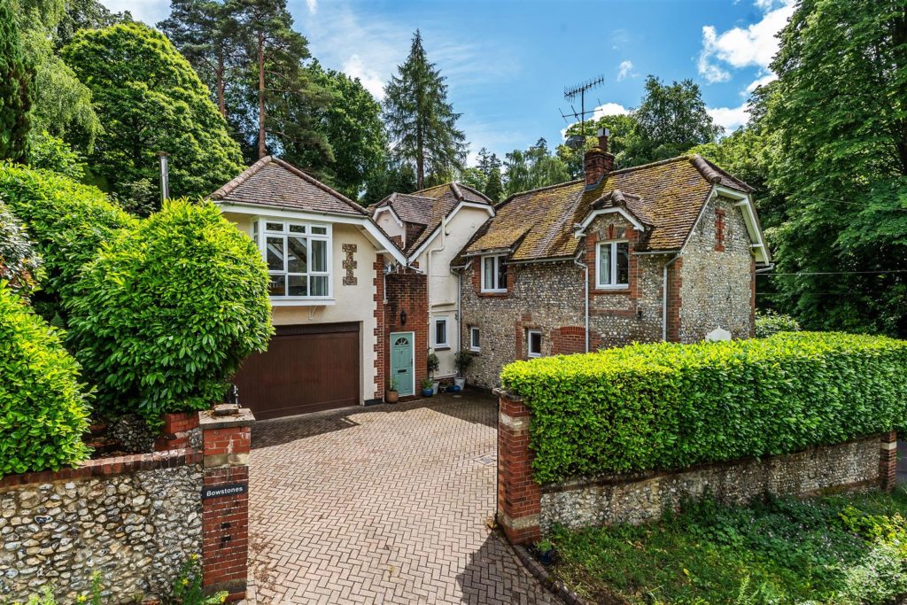 TOWER HILL, DORKING, RH4