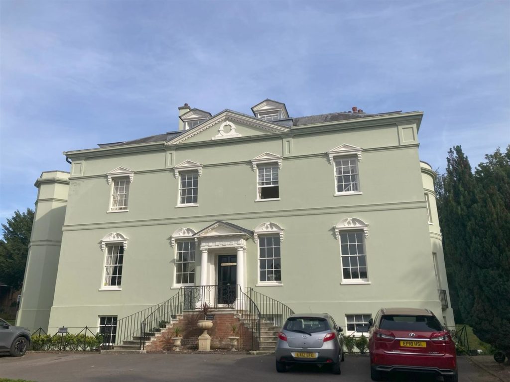 BOOKHAM GROVE, GREAT BOOKHAM, KT23