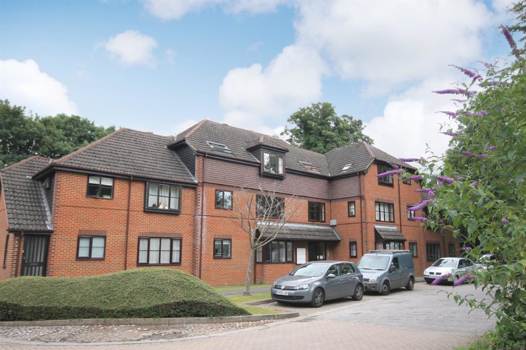 LIMEWAY TERRACE, DORKING, RH4