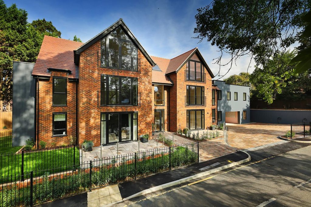 PARKERS HILL, ASHTEAD KT21