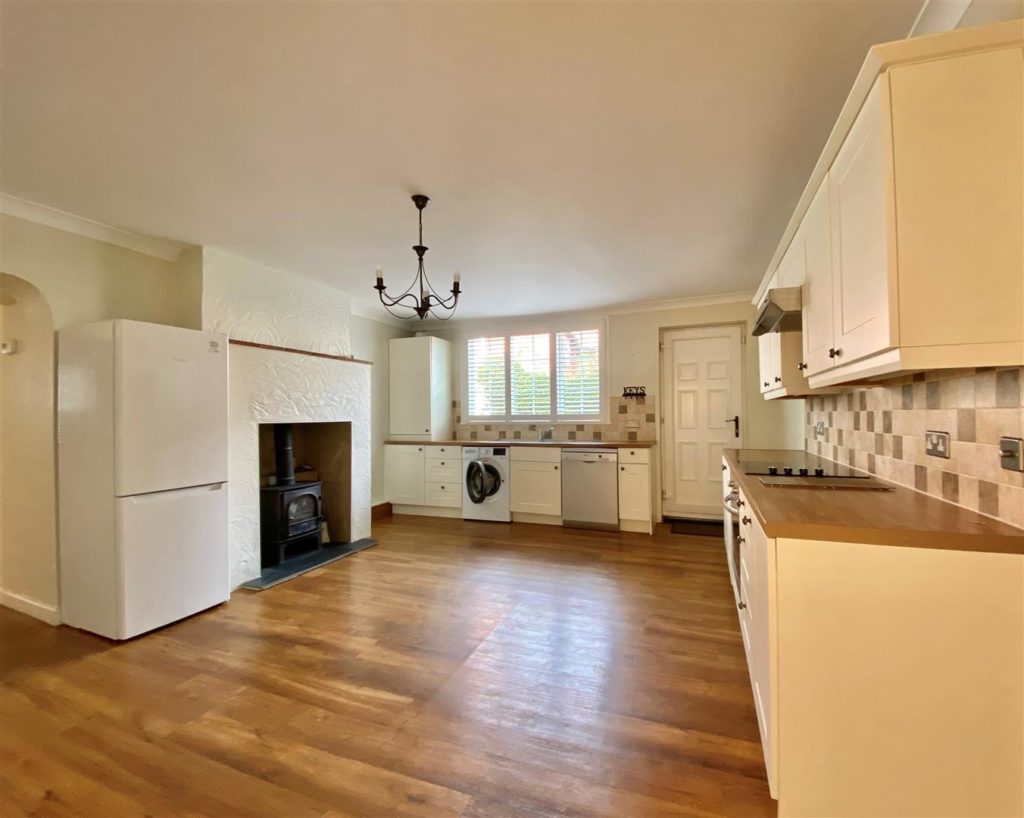 EASTWICK ROAD, BOOKHAM, KT23