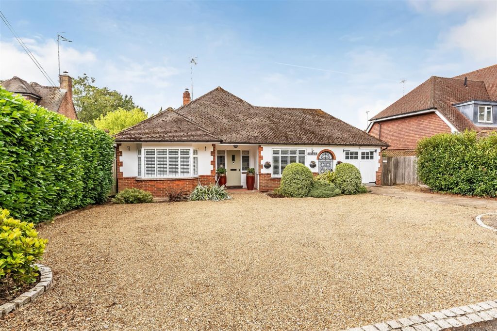 FORTYFOOT ROAD, LEATHERHEAD, KT22