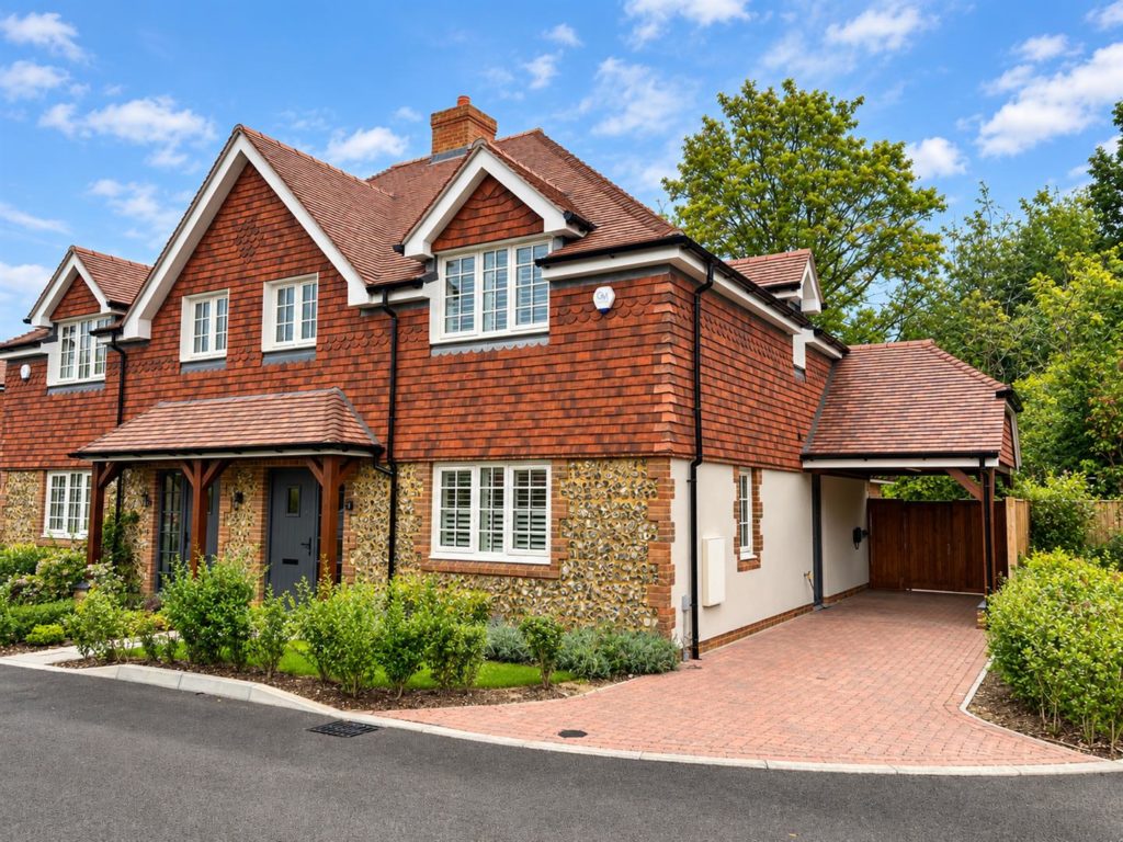STOVELL PLACE, EFFINGHAM, KT24
