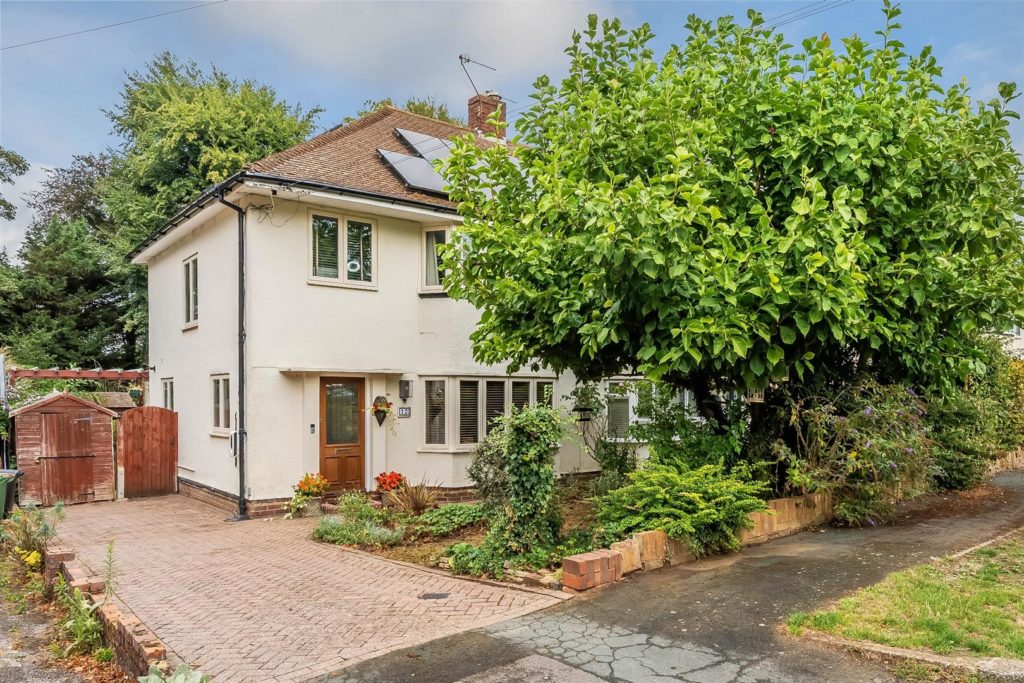SWANNS MEADOW, GREAT BOOKHAM, KT23