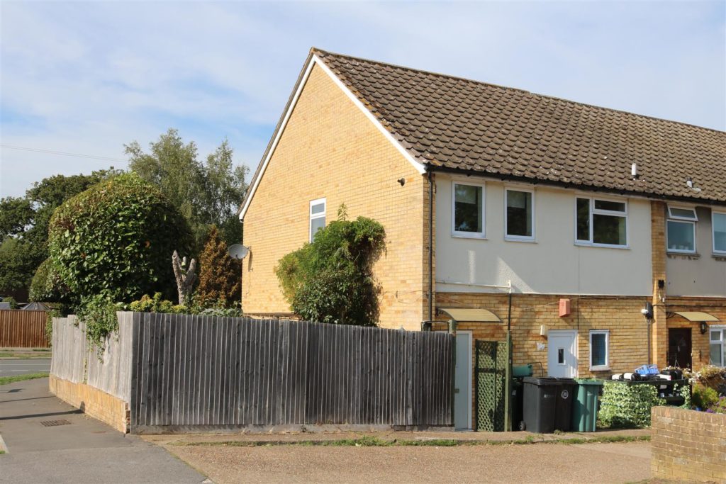 PENROSE ROAD, FETCHAM, KT22