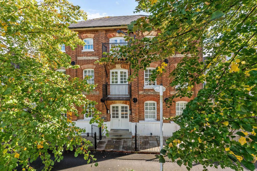 Parsonage Square